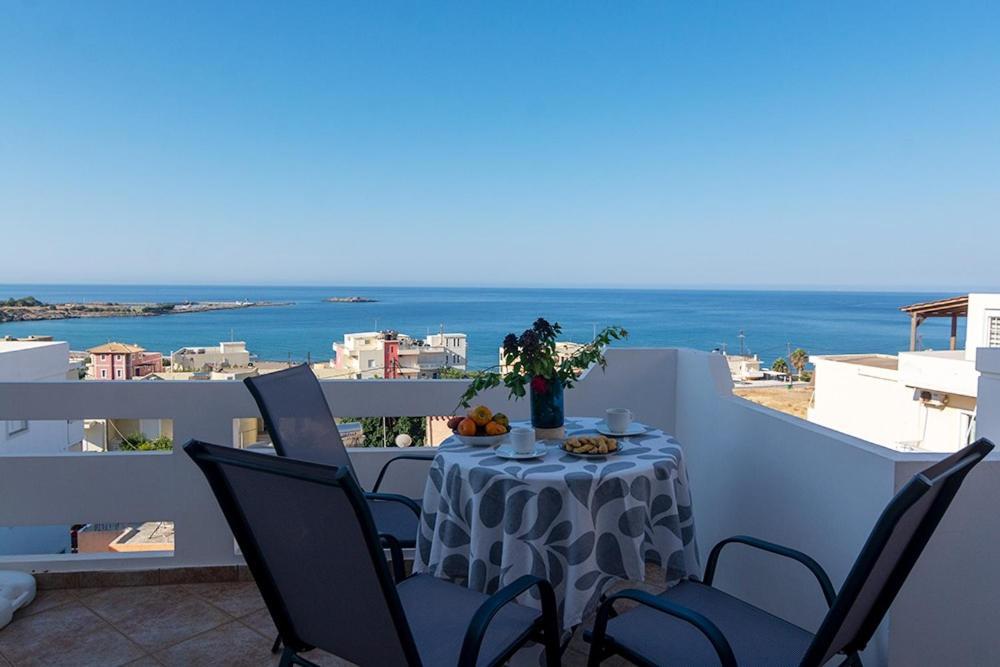 Panoramio Paleochora Apartment Exterior photo
